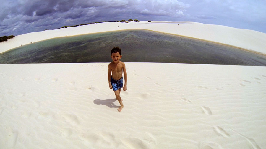 eli-on-the-dunes2