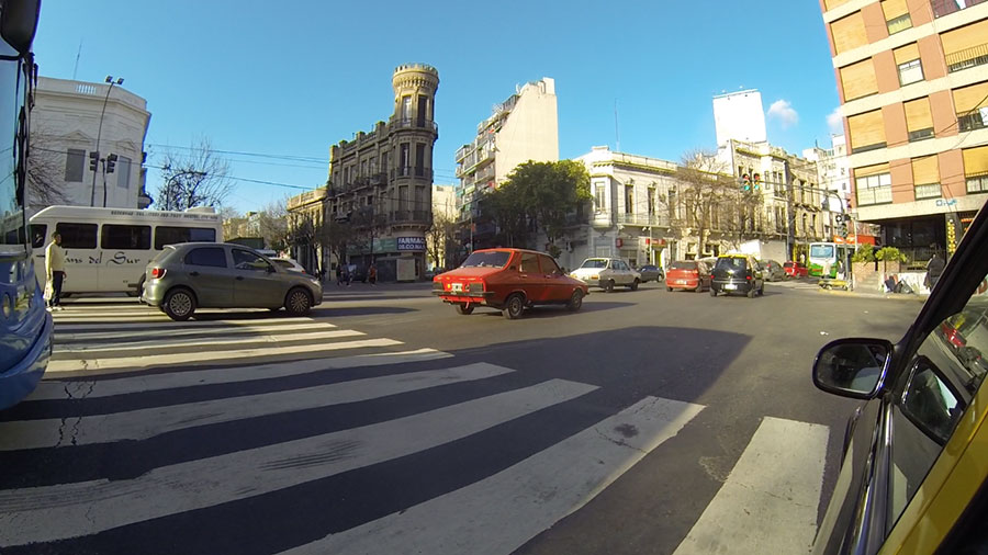 driving-to-la-boca